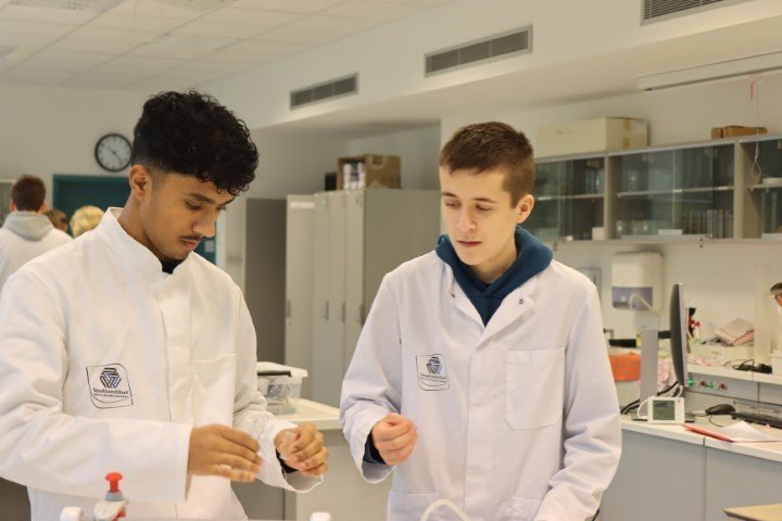 2024-11 Biotechnologische en chemische technieken -7-.JPG