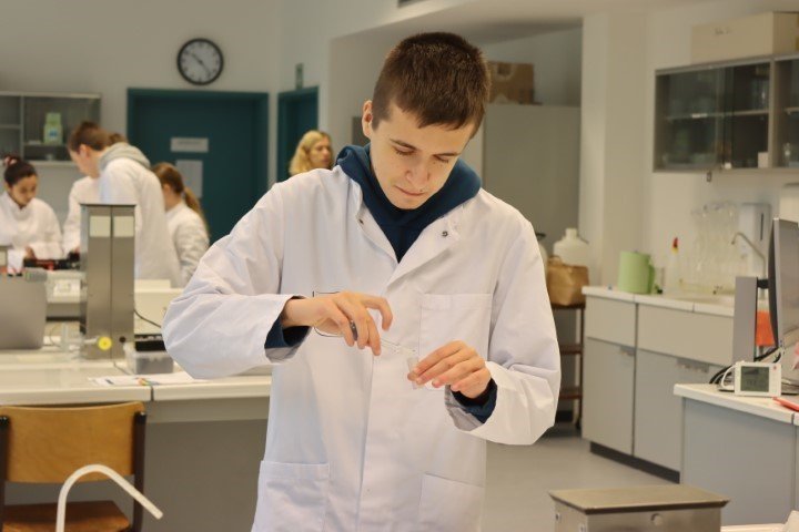 2024-11 Biotechnologische en chemische technieken -12-.JPG
