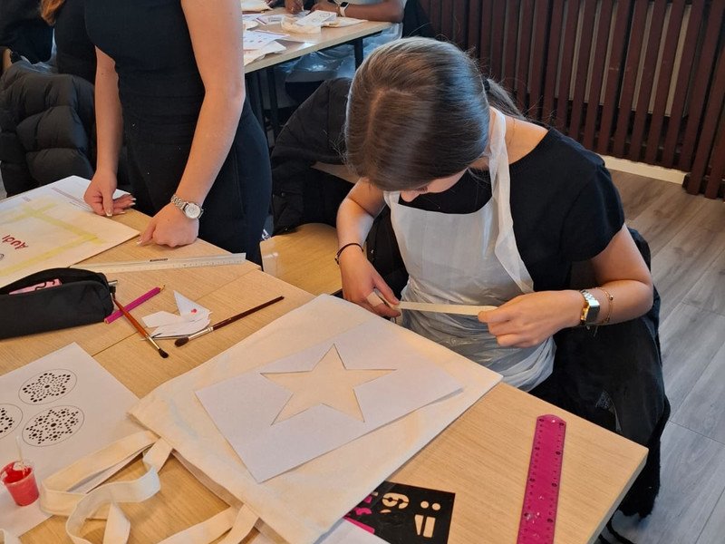 2025-10-24 Vesalius 5AS -11-.jpg