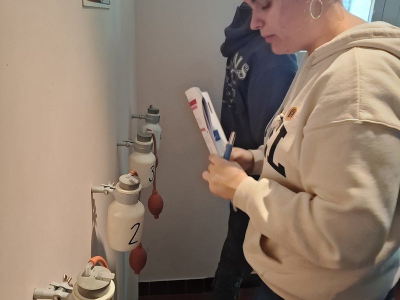 2025-11-07 5 6 AS 5BZ  -17-.jpg