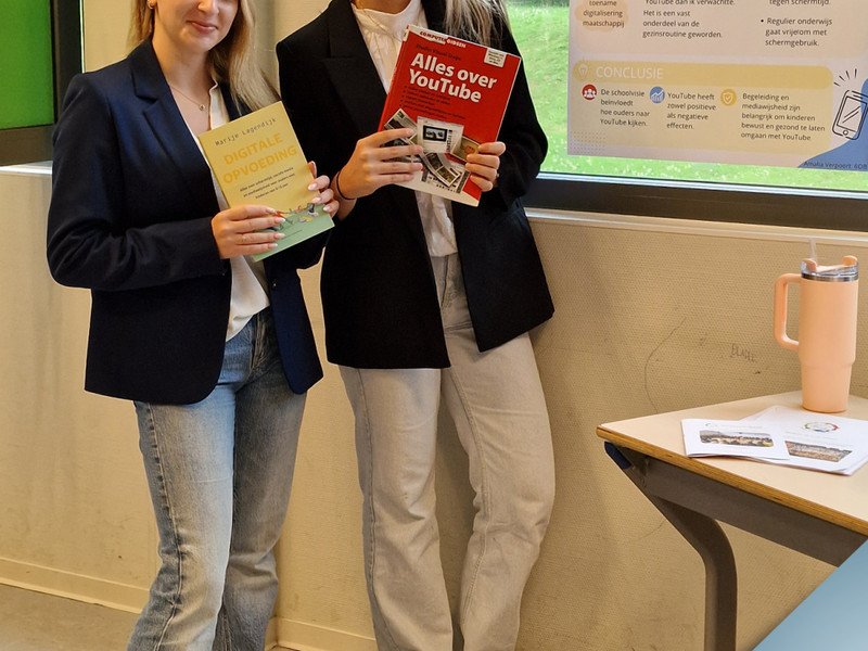 2026-06-23 6des Posterbeurs -1-.jpg